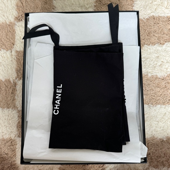 Chanel 24C Fisherman Sandals Sz 39 Black - Picture 6 of 6